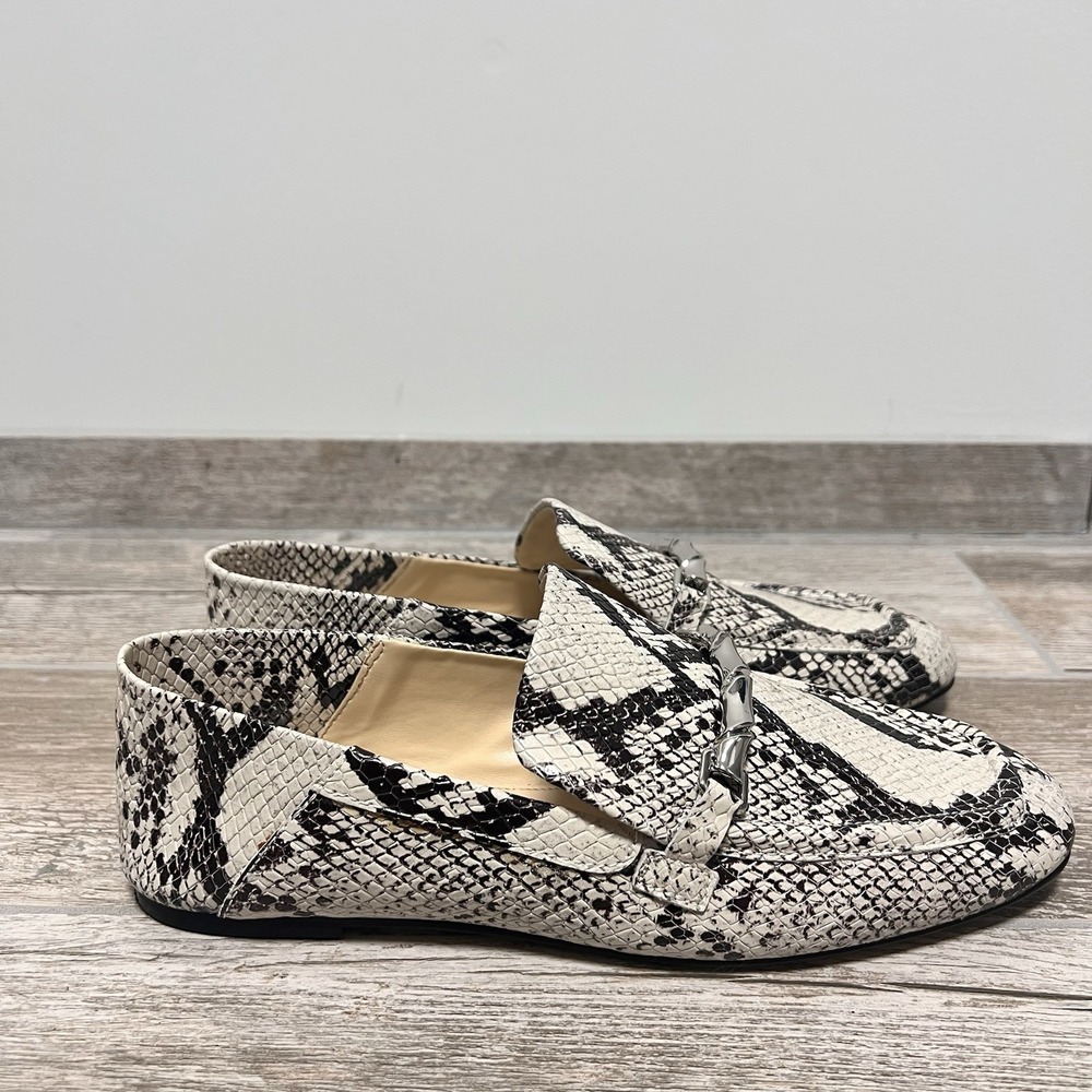 NEW Women's Vince Camuto Perenna Seashell Multi Tuscon Snake loafers In Size‎ 8